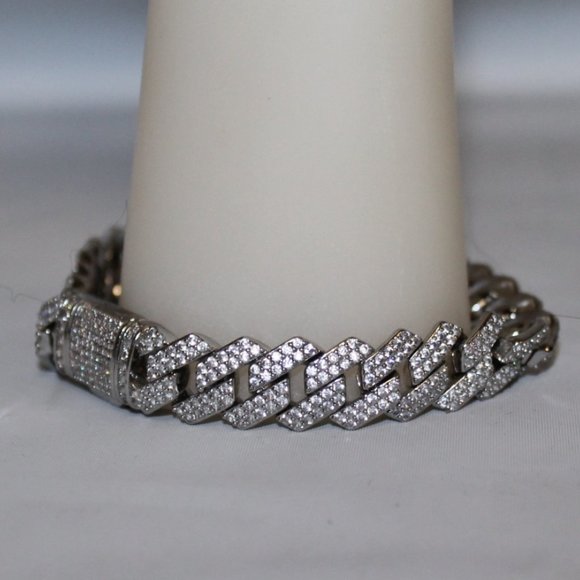 New w Tag Iced Out Bling  CZ Fancy Locking Unisex Statement Bracelet - Picture 6 of 7